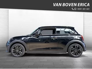 MINI Cooper 1.5 Esset. Automaat Cruise Clima Navigatie Carplay
