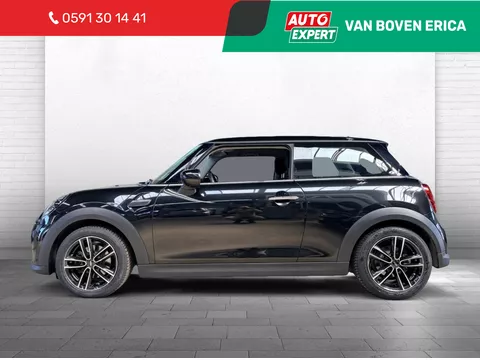 MINI Cooper 1.5 Esset. Automaat Cruise Clima Navigatie Carplay